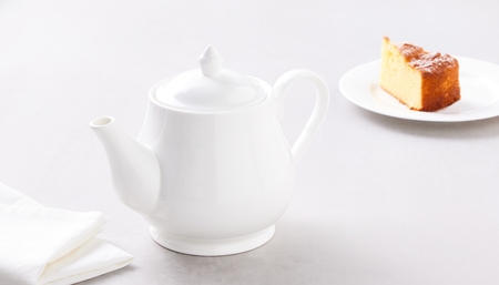 Maxwell & Williams White Basics Teapot 1L Gift Boxed-maxwell-and-williams-What's Cooking Online Store